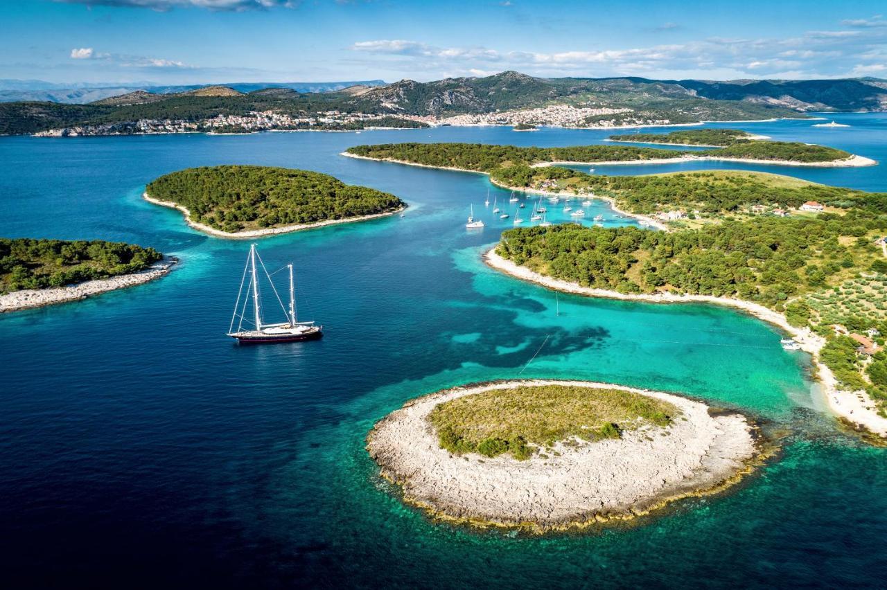 Beach Bay Hvar Hotel Hvar Town Exterior foto